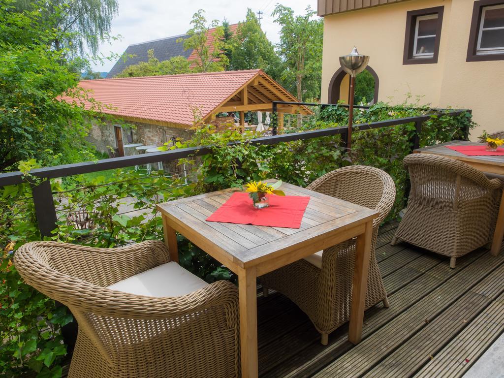 Gasthof Zum Goldenen Kreuz Wilhelmsdorf  Exterior foto
